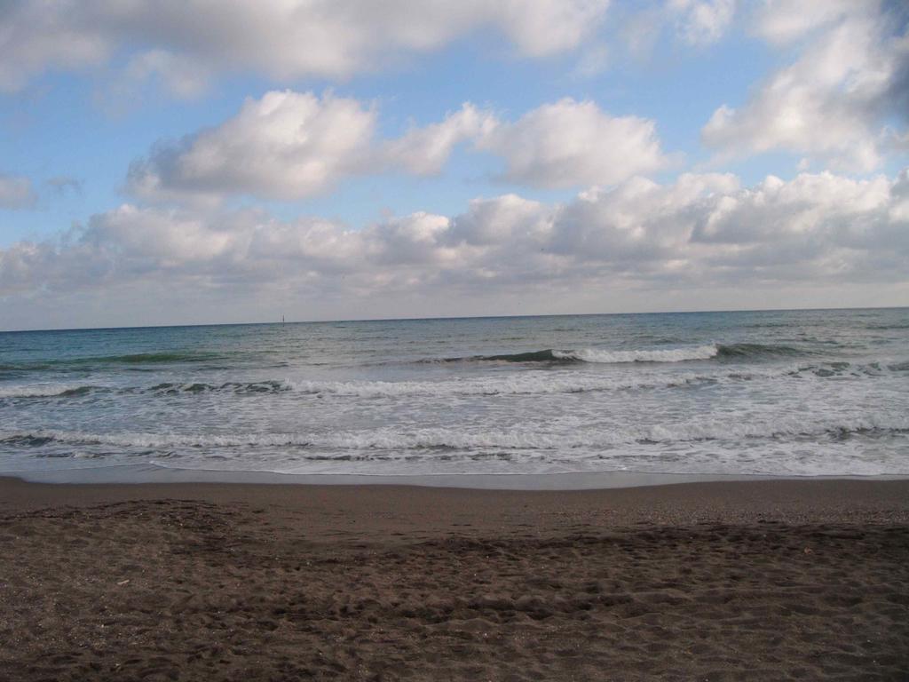 Duquesa De Espana Torremolinos Extérieur photo